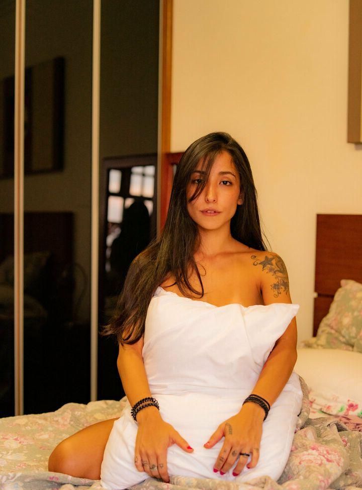 25P Bia Miyuki nude