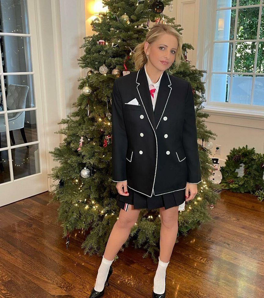 25P Sarah Michelle Gellar nude