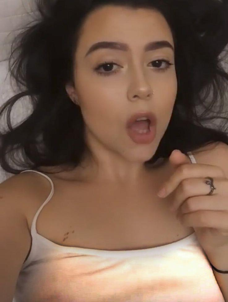 25P Violet Orlandi nude