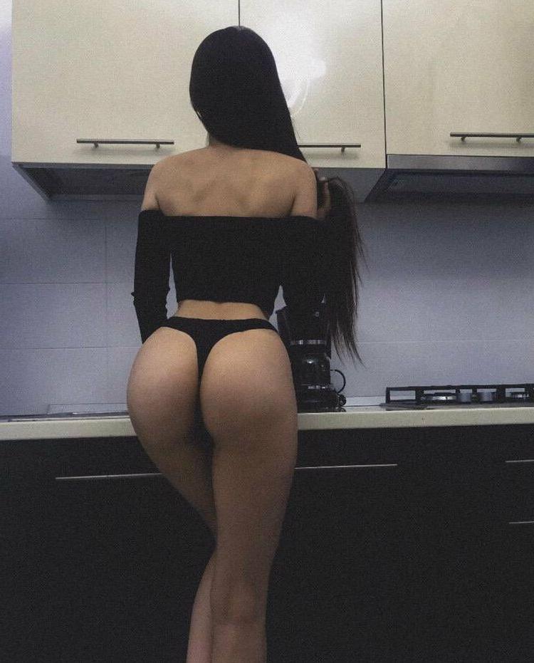 25P Raducu Mihaela nude