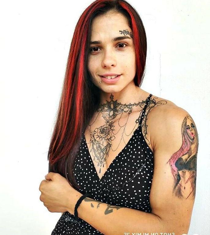 25P Mira Cuckold nude