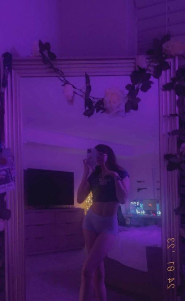 25P Catlyn Crespo nude