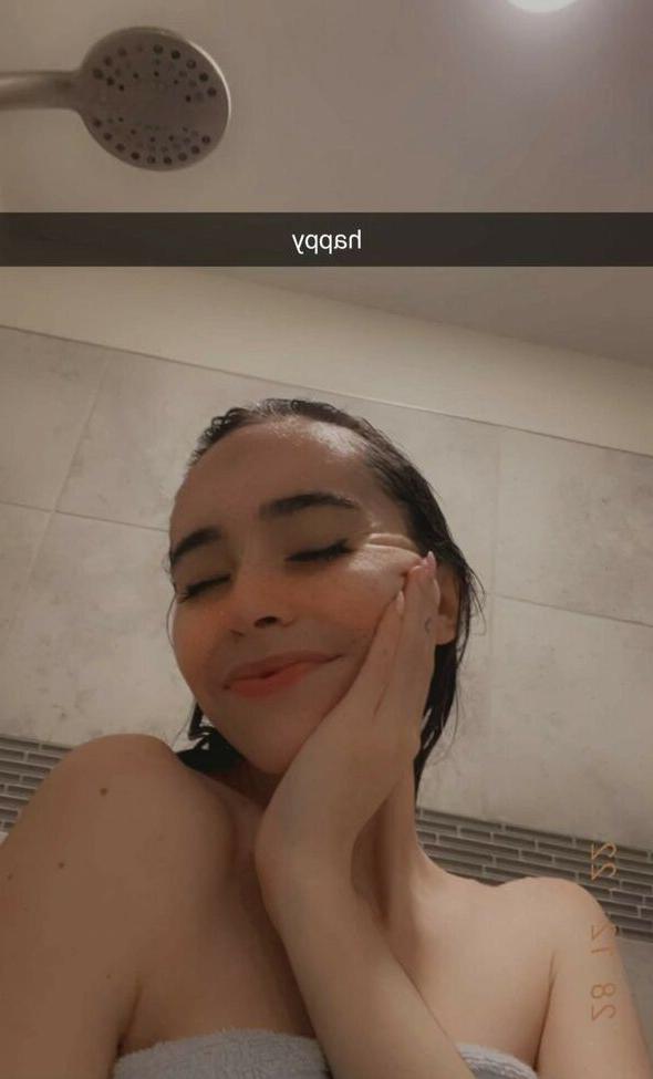 25P Catlyn Crespo nude