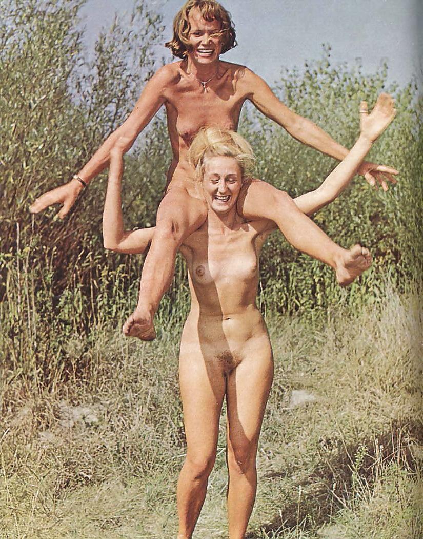 25P Vintage Nudists 1