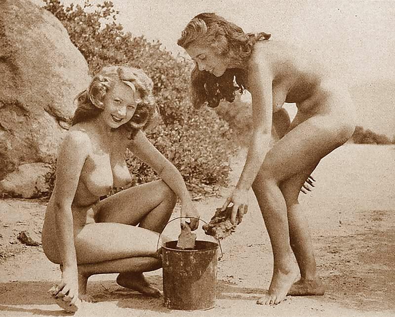 25P Vintage Nudists 1