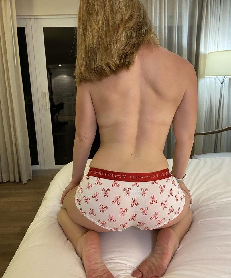 25P Haute_for_teacher nude