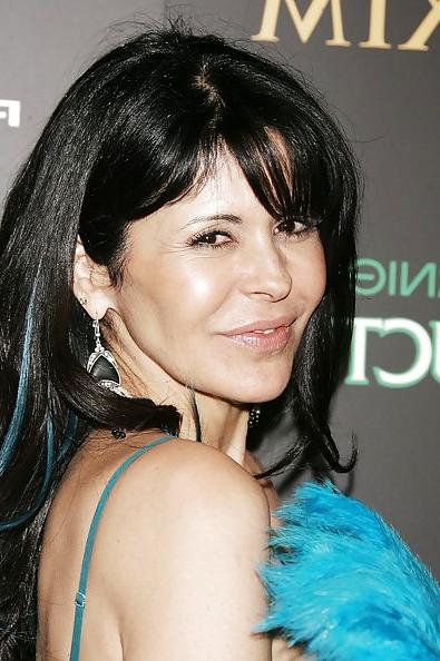 25P Maria Conchita Alonso---non nude