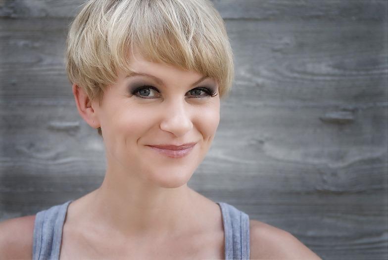 9P Bitte faket mir diese sau karen heinrichs