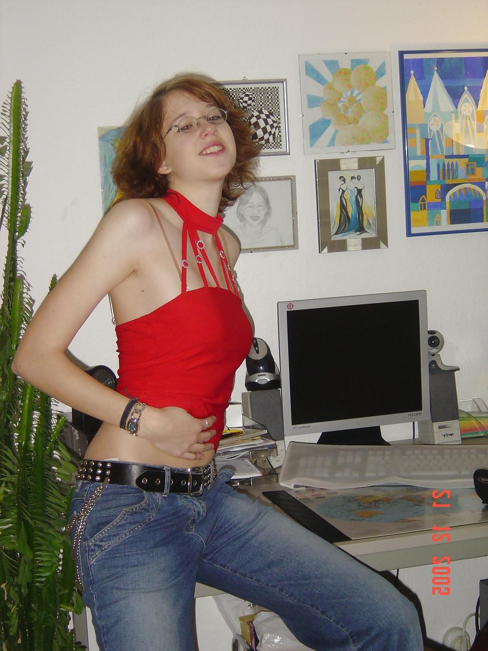 8P Very Tall and Very Sexy Cutie