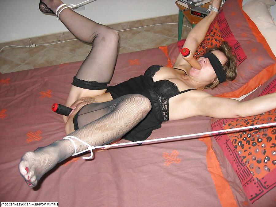 19P Pics of hot mums stolen by pervert sons