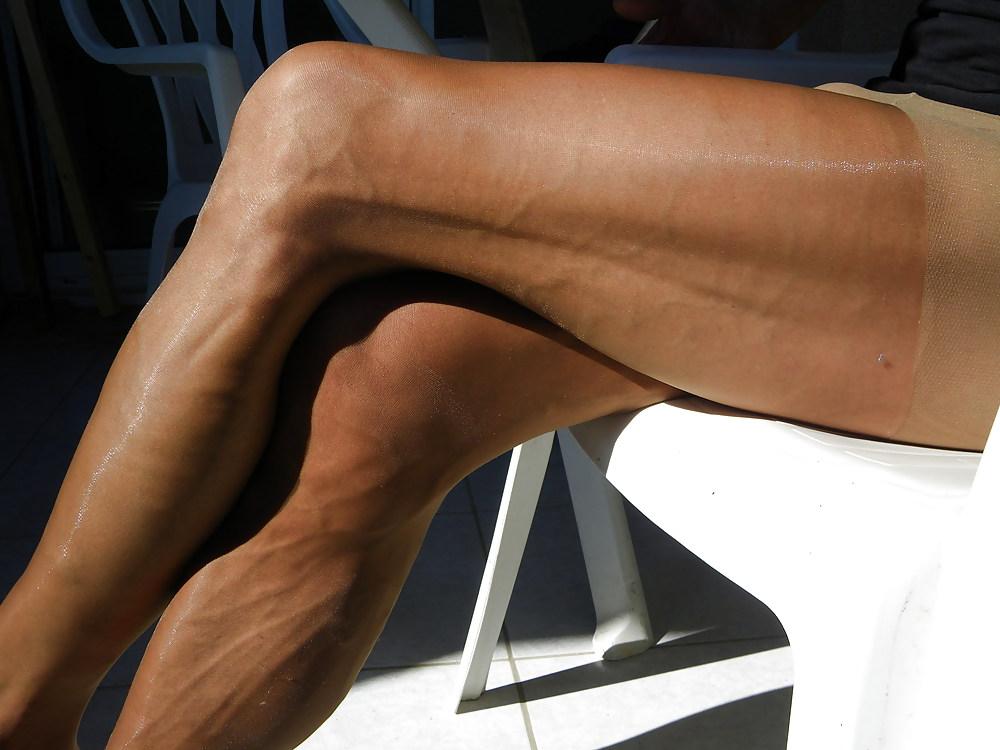 20P Tan pantyhoses