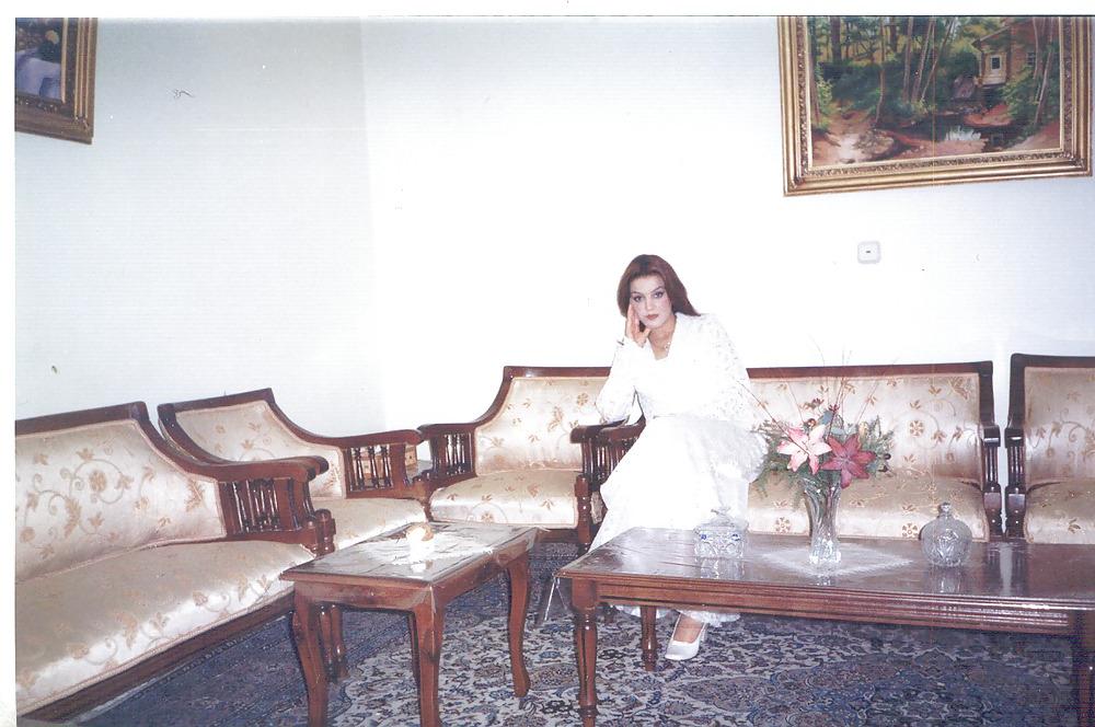 11P Iranian wife