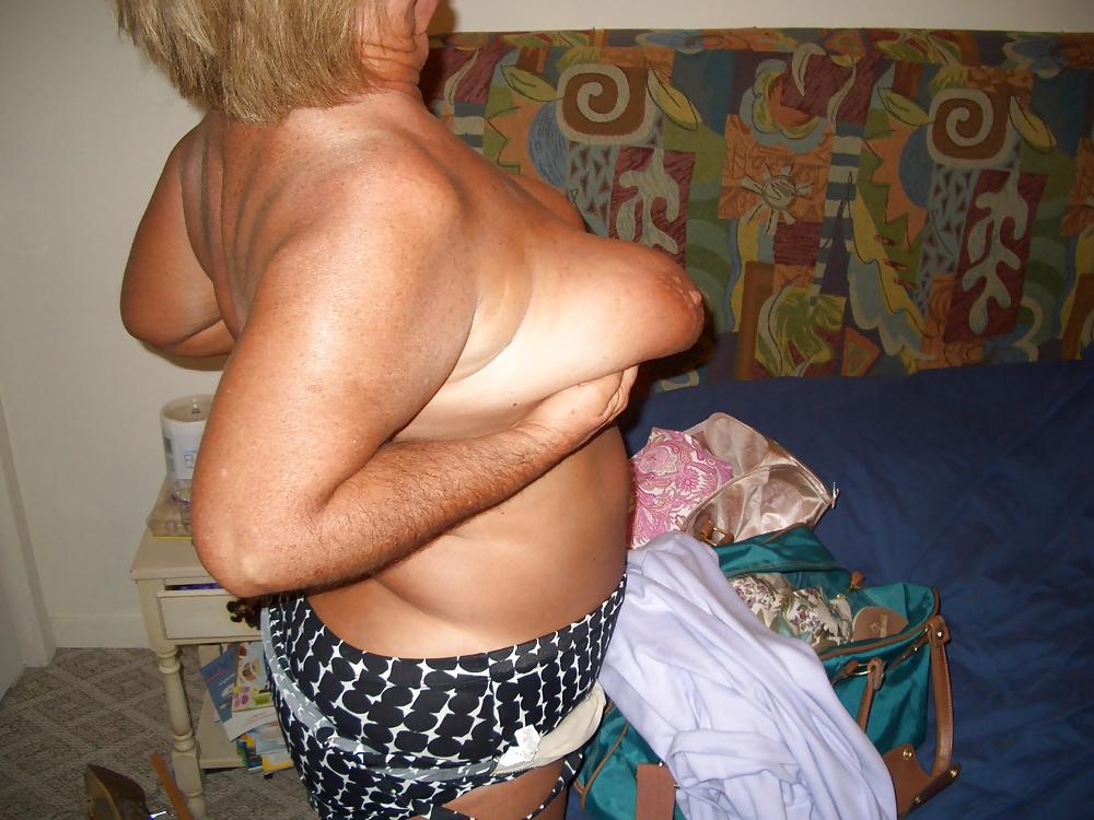 6P Tanned titties