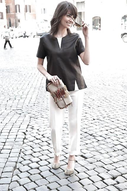 9P Daniela Virgilio - italian actress