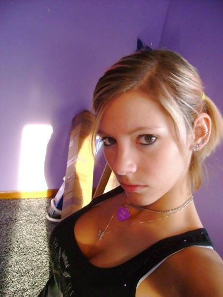 25P Stacey, 19, so gorgeous !
