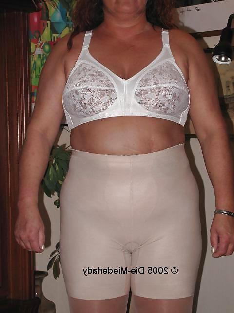 19P Mature-BBW-Ladies 177