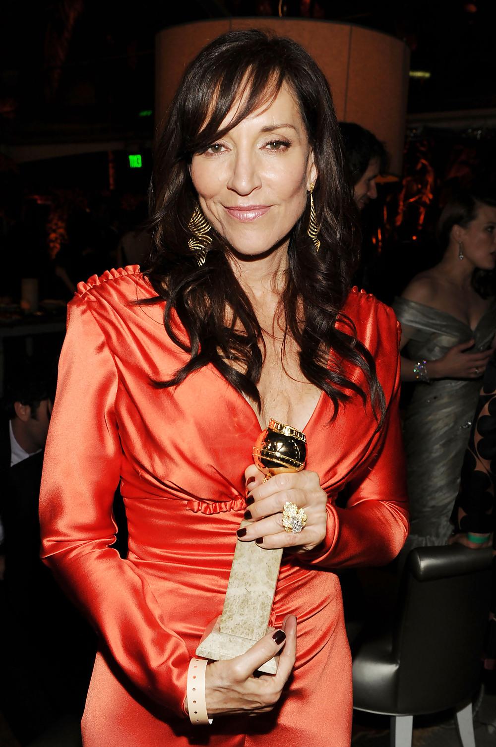 14P Katey Sagal aka Peggy Bundy