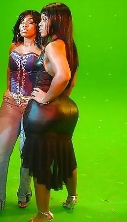 25P HIPS,ASS,THIGHS SO PHAT, IT SHOULD BE AGAINST THE LAW!!!