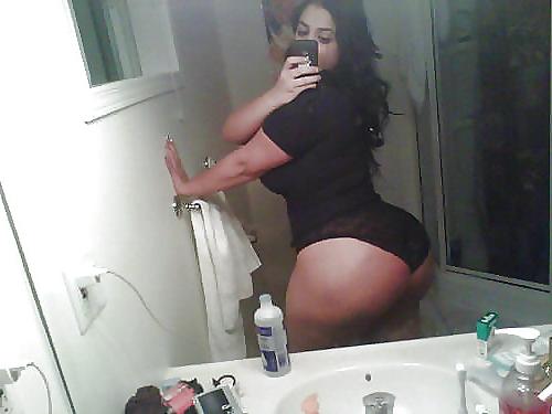 25P HIPS,ASS,THIGHS SO PHAT, IT SHOULD BE AGAINST THE LAW!!!