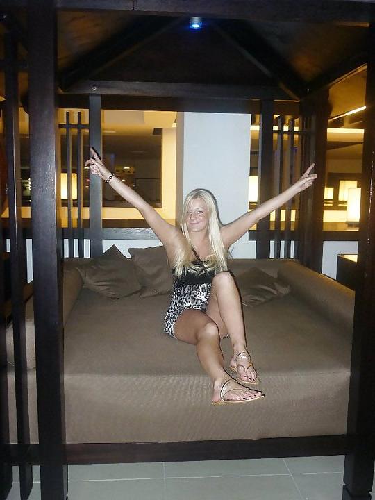 25P Slutty Jess when boyfriend isn't there (part1)