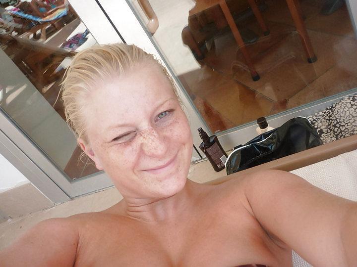 25P Slutty Jess when boyfriend isn't there (part1)