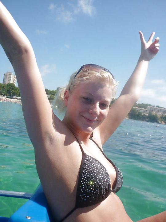 25P Slutty Jess when boyfriend isn't there (part1)