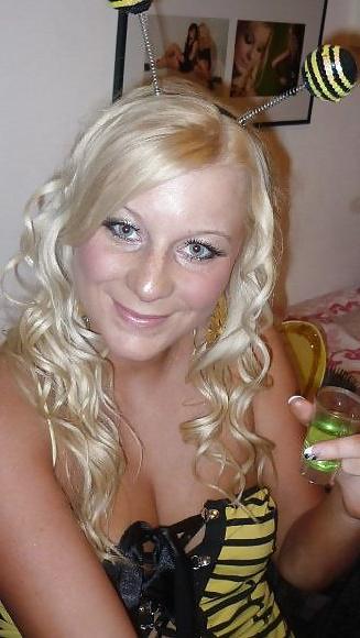 18P Slutty Jess when boyfriend isn't there (part4)