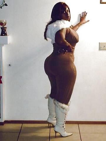 25P HIPS,ASS,THIGHS SO PHAT,IT SHOULD BE AGAINST THE LAW!!!--I I