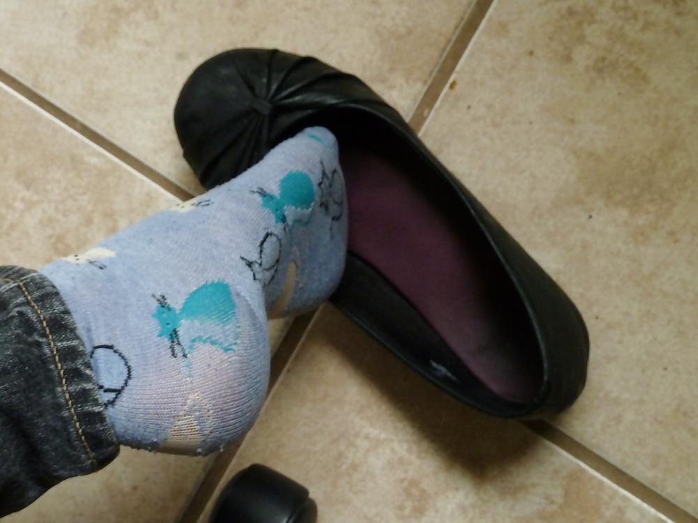 25P Feet in ballerina