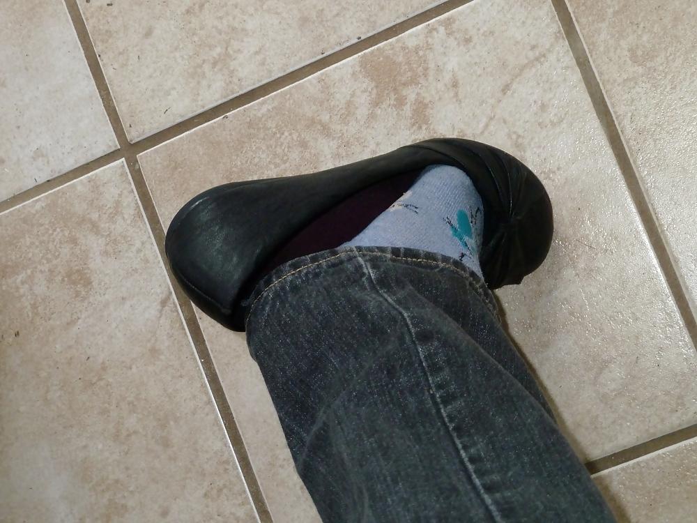 25P Feet in ballerina