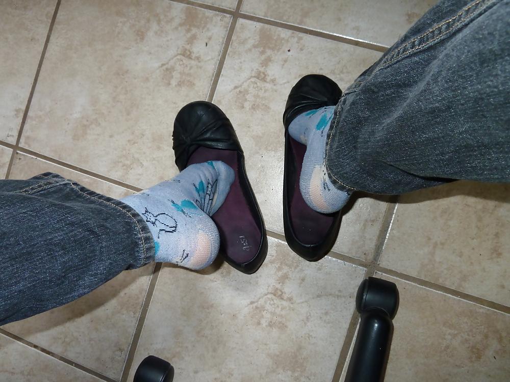 25P Feet in ballerina