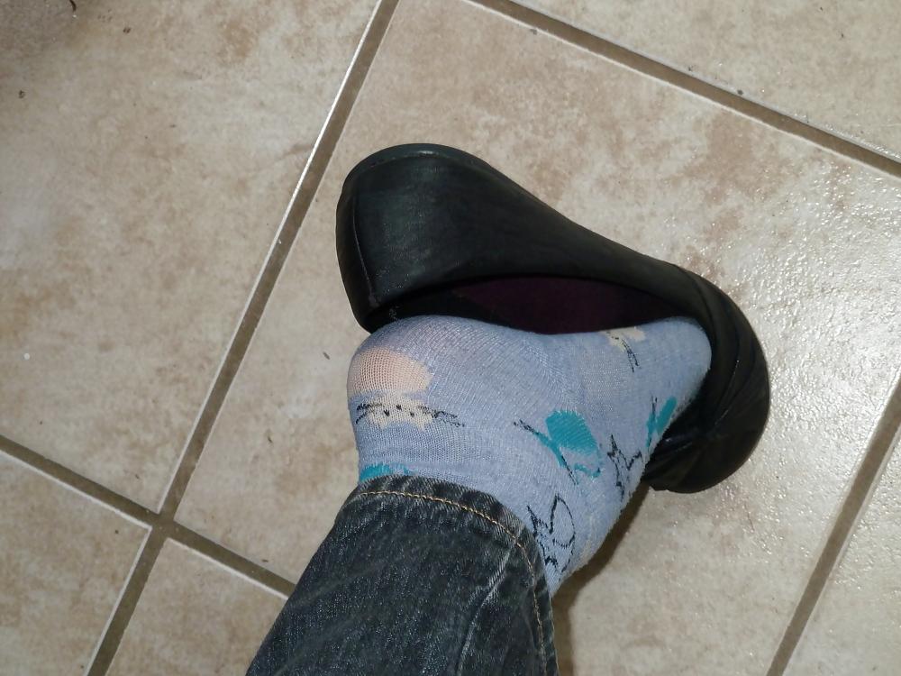 25P Feet in ballerina