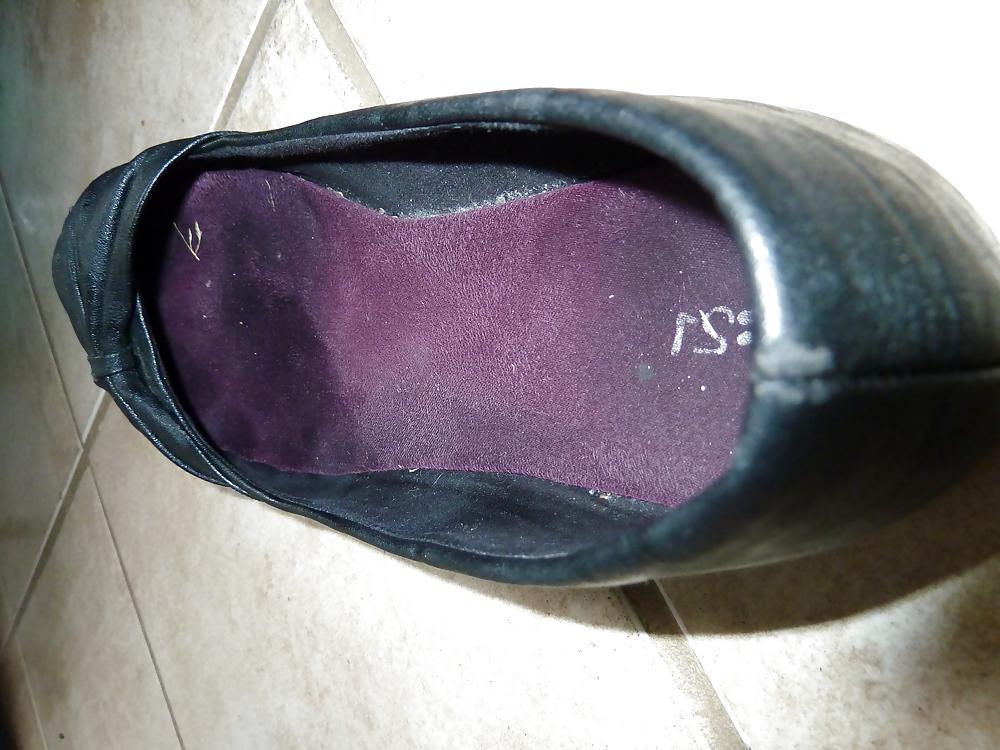 25P Feet in ballerina