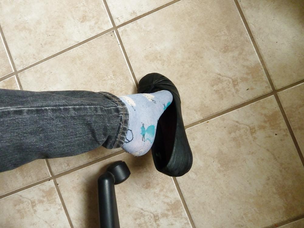 25P Feet in ballerina