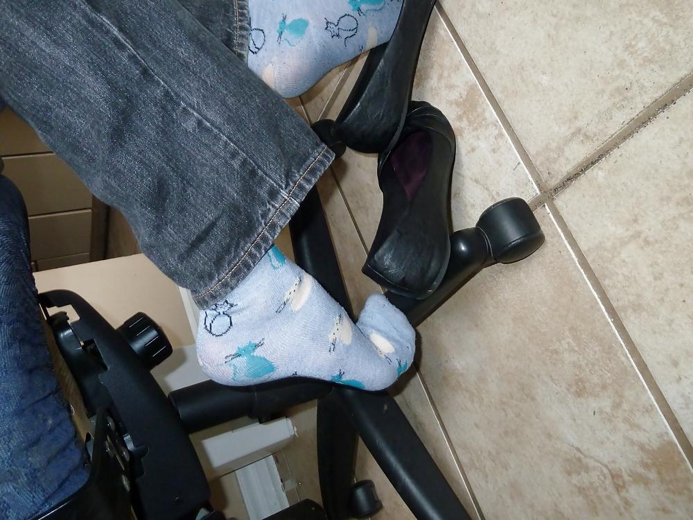 25P Feet in ballerina