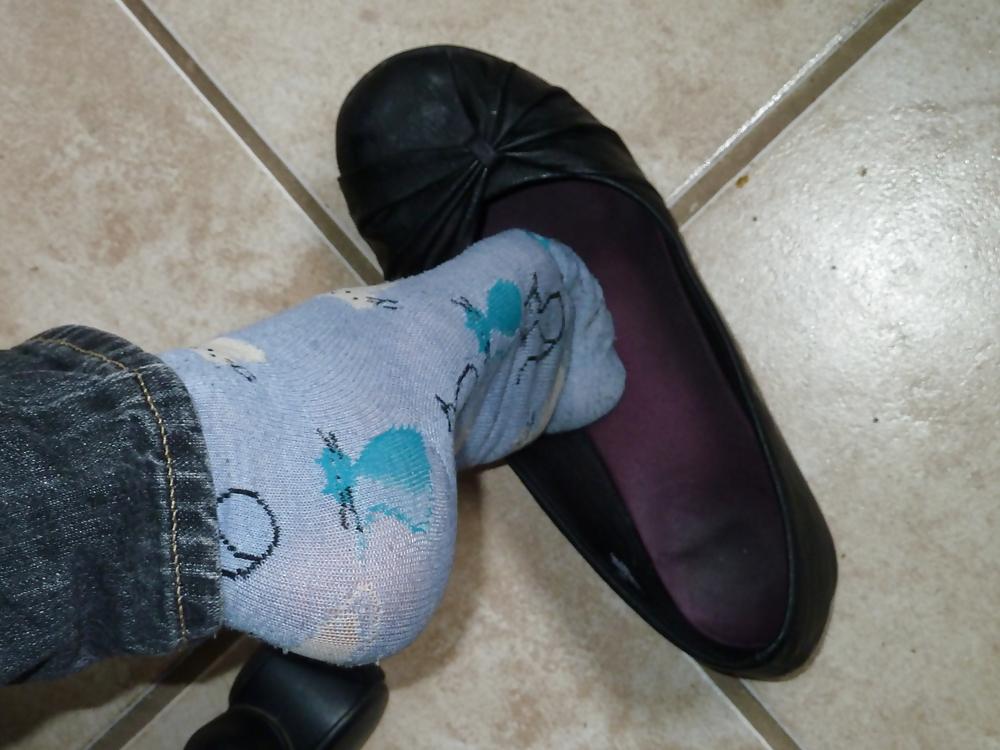 25P Feet in ballerina