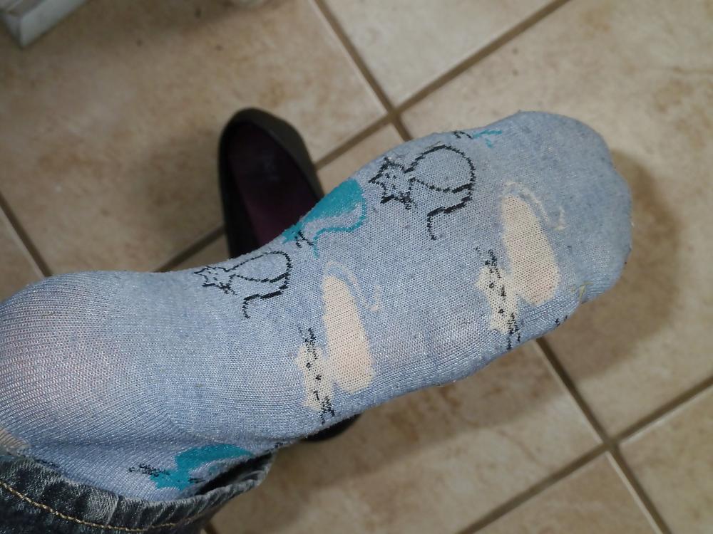 25P Feet in ballerina