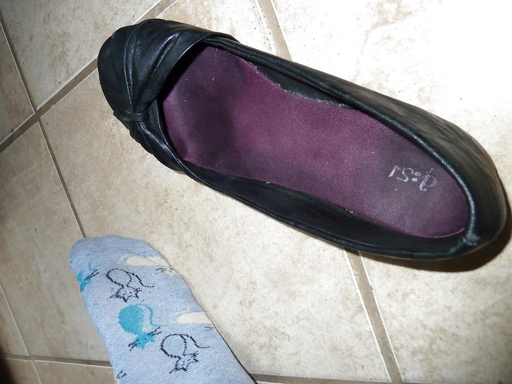 25P Feet in ballerina