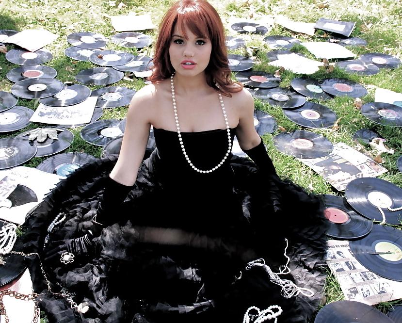 25P Celeb Cum Targets : Debby Ryan