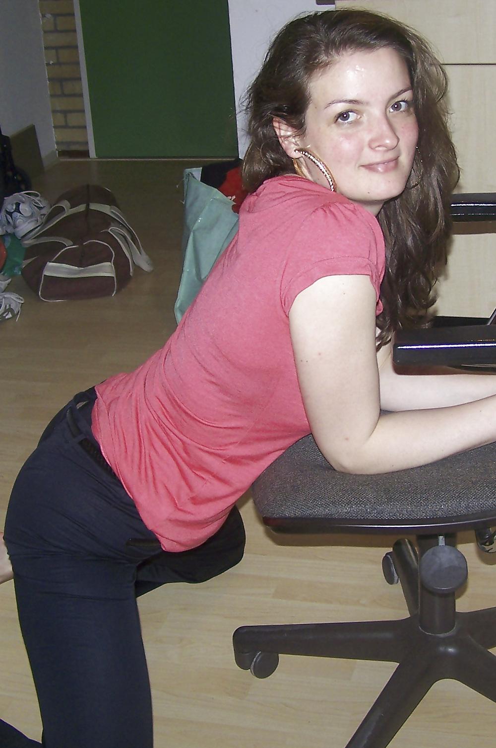 25P Hairy pussy exhibitionist