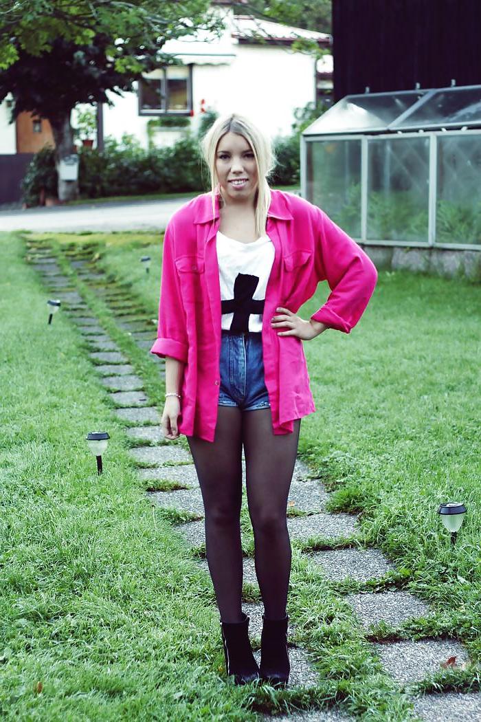 25P Yet another swedish blog girl