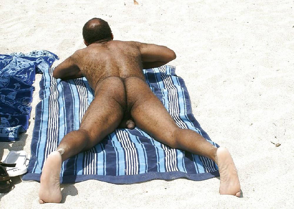 18P GBM the Exhibitionist