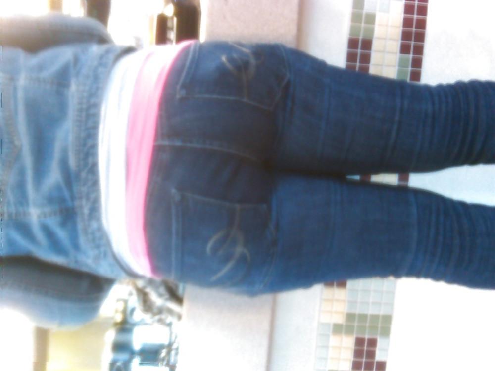 18P Donk wit lines 4