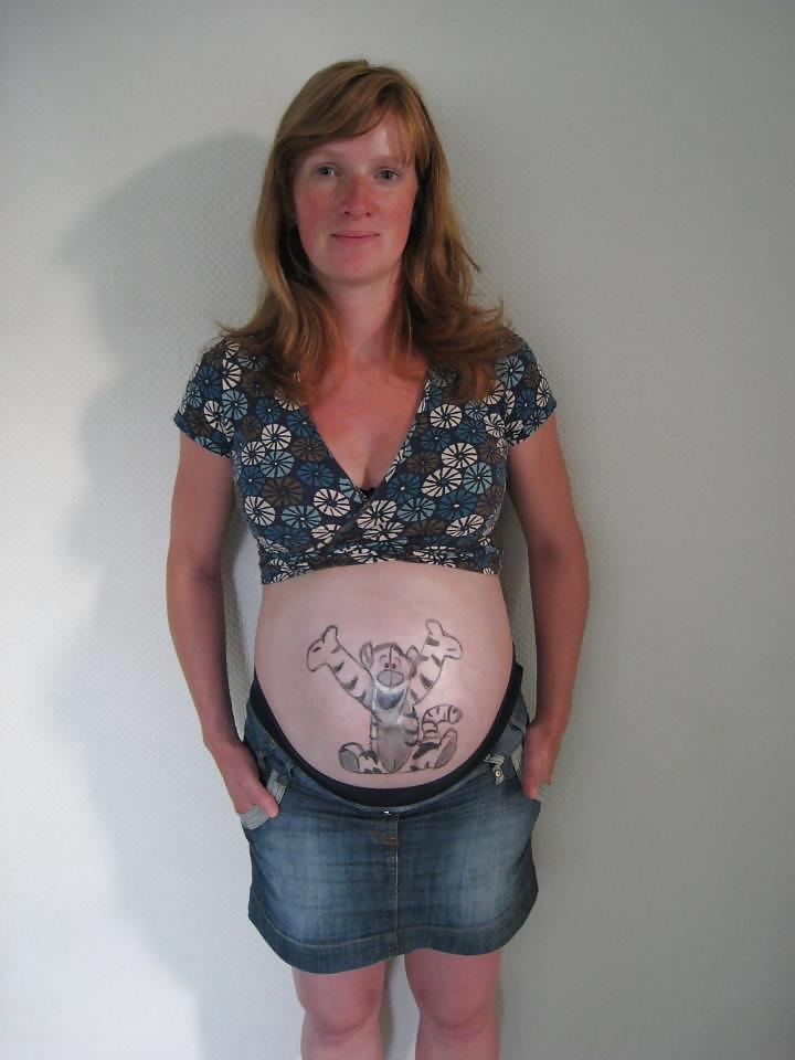 7P Pregnant ugly mom from facebook