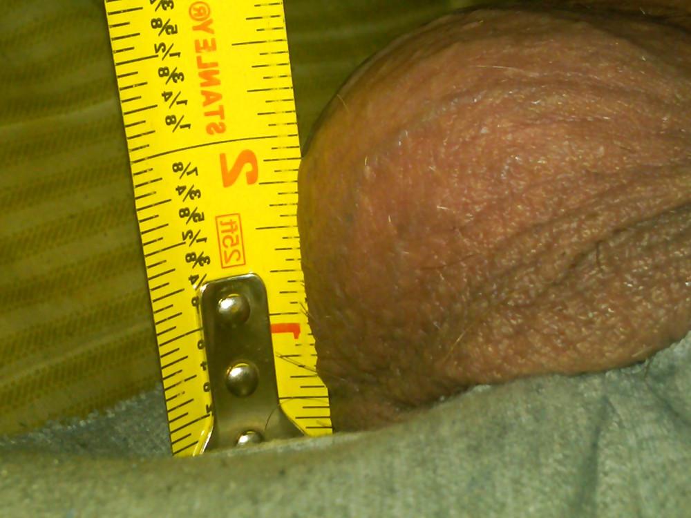 25P Huge Balls measured for size