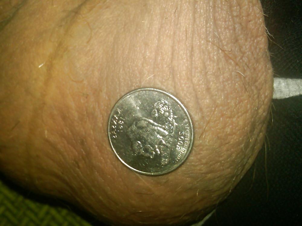 25P Huge Balls measured for size