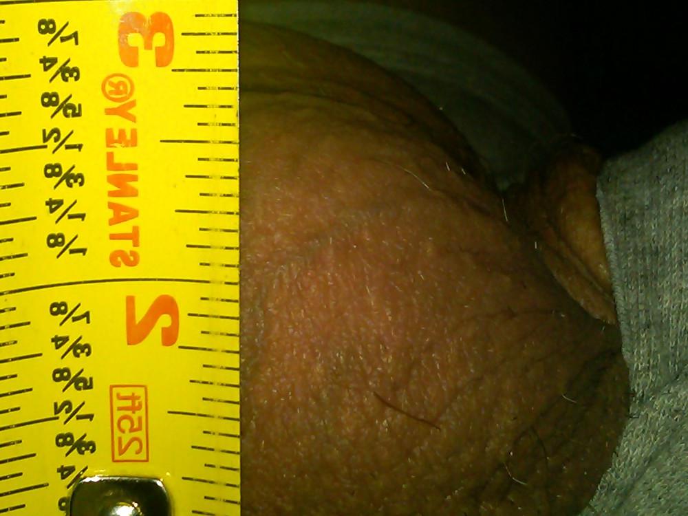 25P Huge Balls measured for size