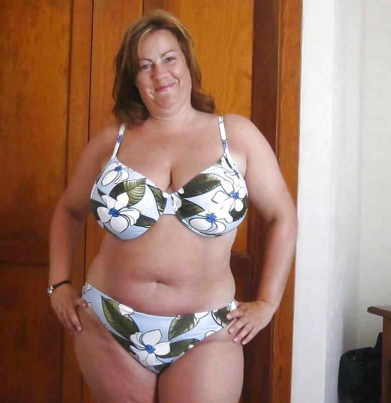 8P BBW and Mature 39 by Searcher1957