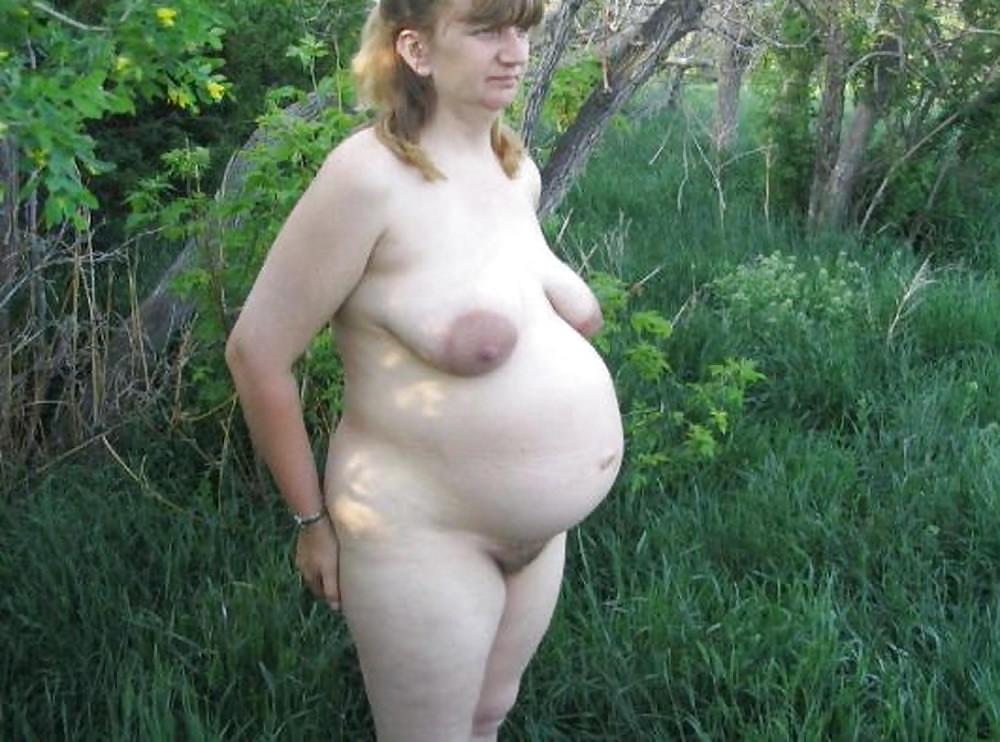 25P Pregnant girls with Saggy Tits.