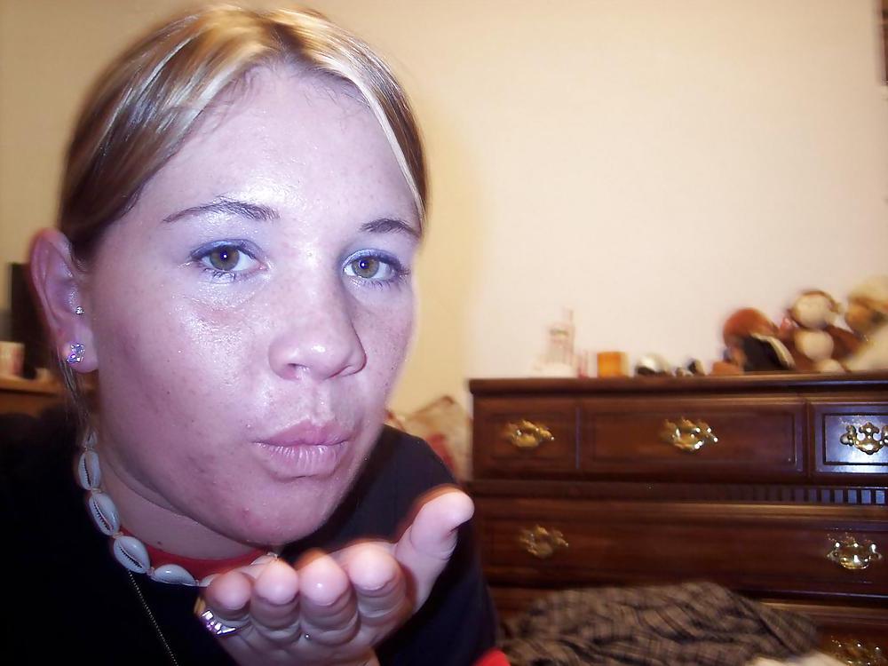 25P BRUNETTE TEEN POSING
